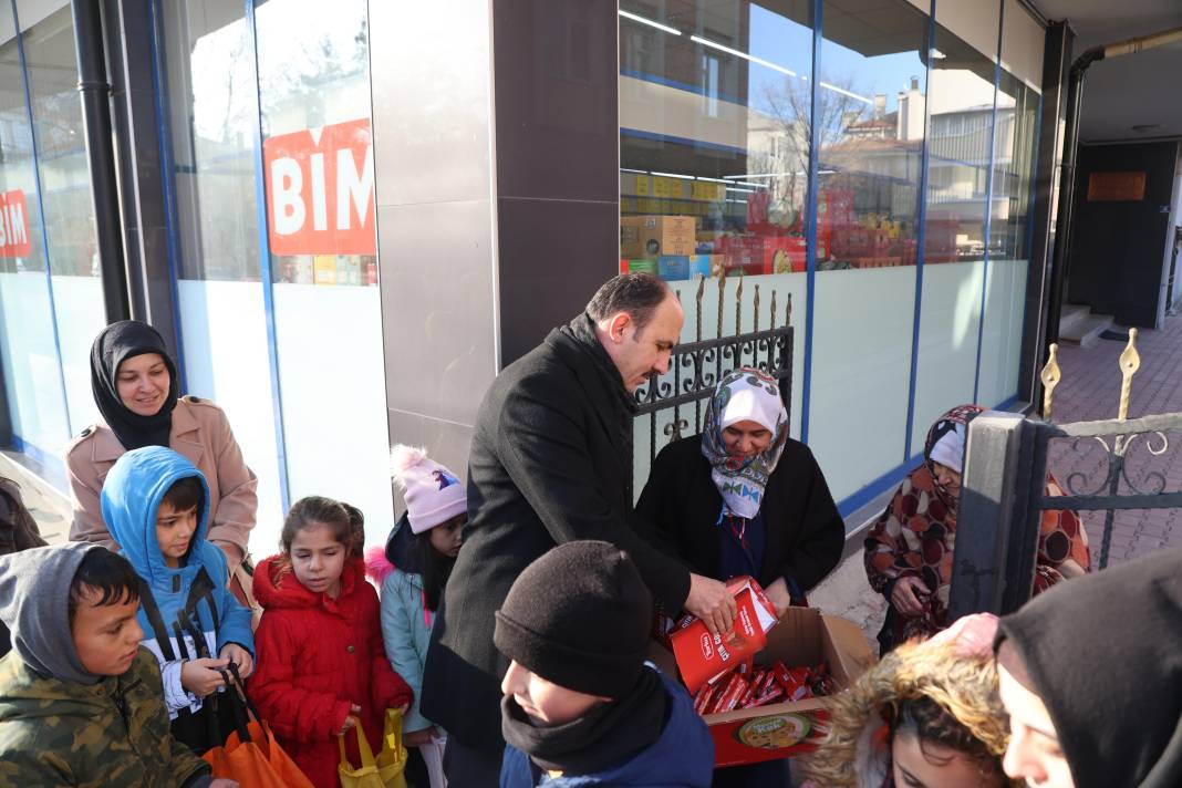 Konya'nın minikleri şivlilik coşkusuyla sokakları şenlendirdi 37